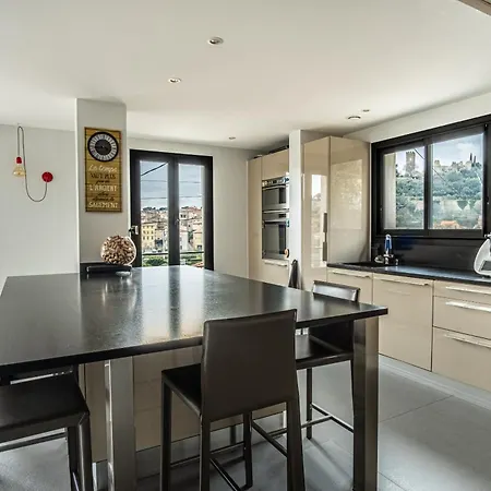 Aux Immortelles Вилла Ольуль