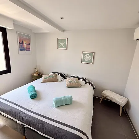 Aux Immortelles Villa *